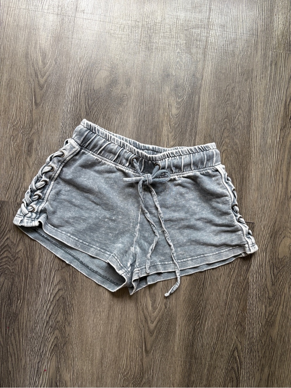 Gray Washed Mid-Rise Lace-Up Micro Shorts | XS
